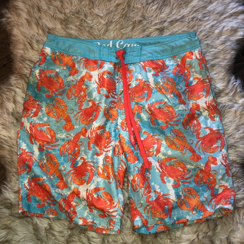 Men’s 34 Red Camel crab board shorts swim